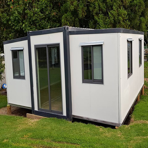 Vacation container house: a new trend of sustainable travel and personalized living